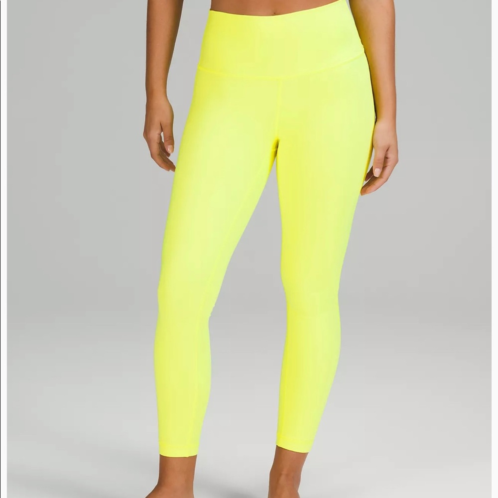 NWT WUNDER UNDER HIGH-RISE TIGHT 25" SIZE 8